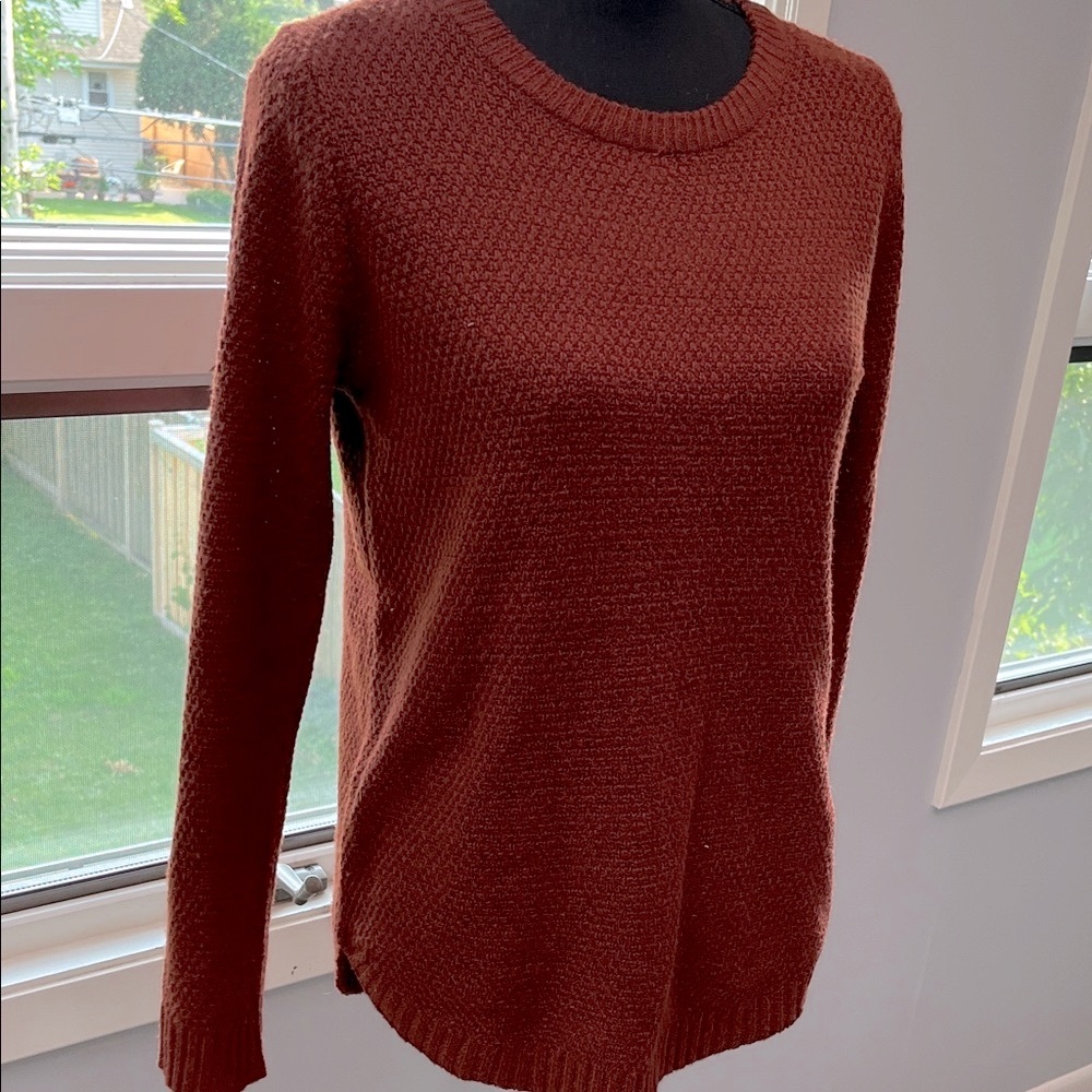 Pink Clover Brick Red Crew Neck Sweater sz S